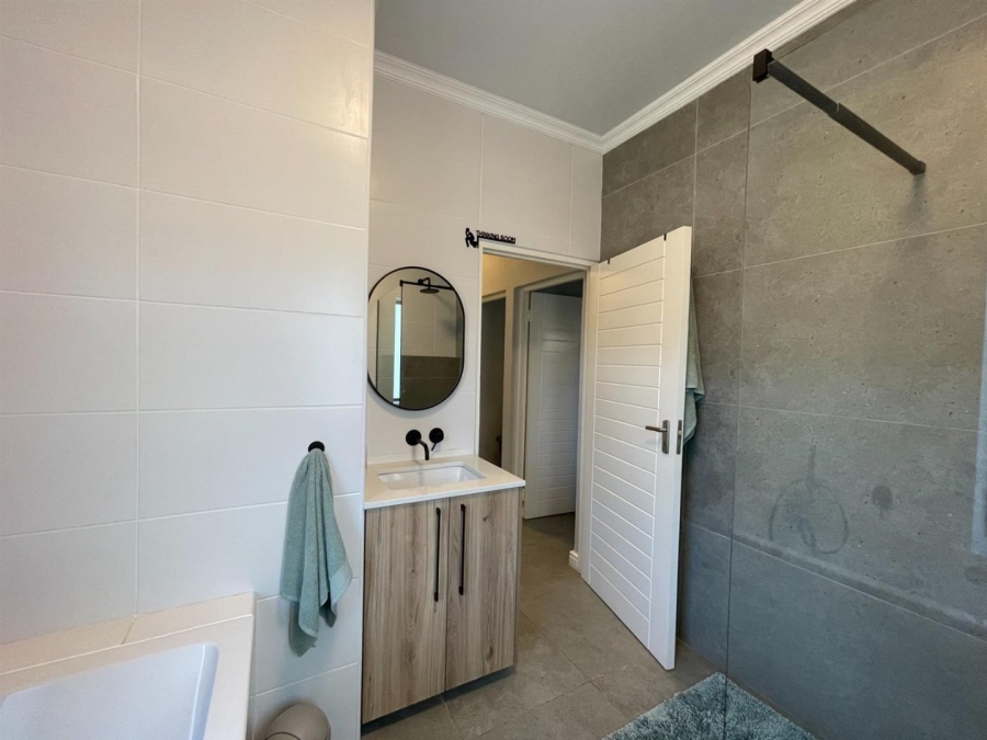 3 Bedroom Property for Sale in Island View Western Cape